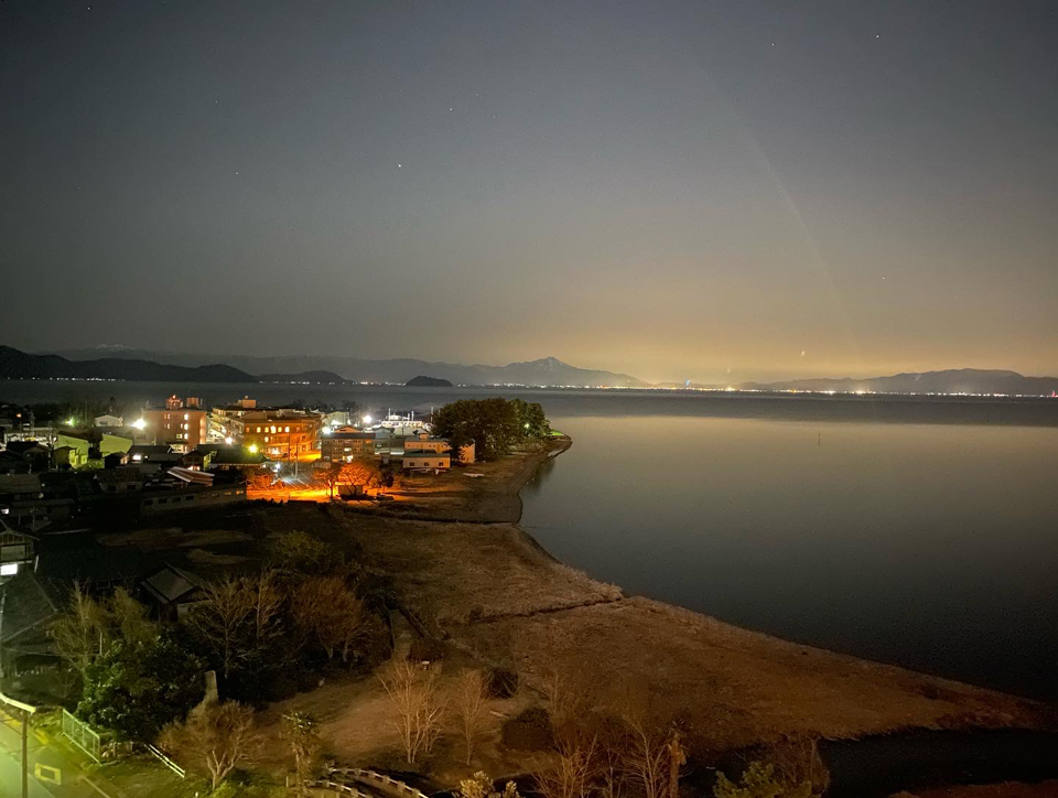 サンブリッジホテルから琵琶湖の夜景