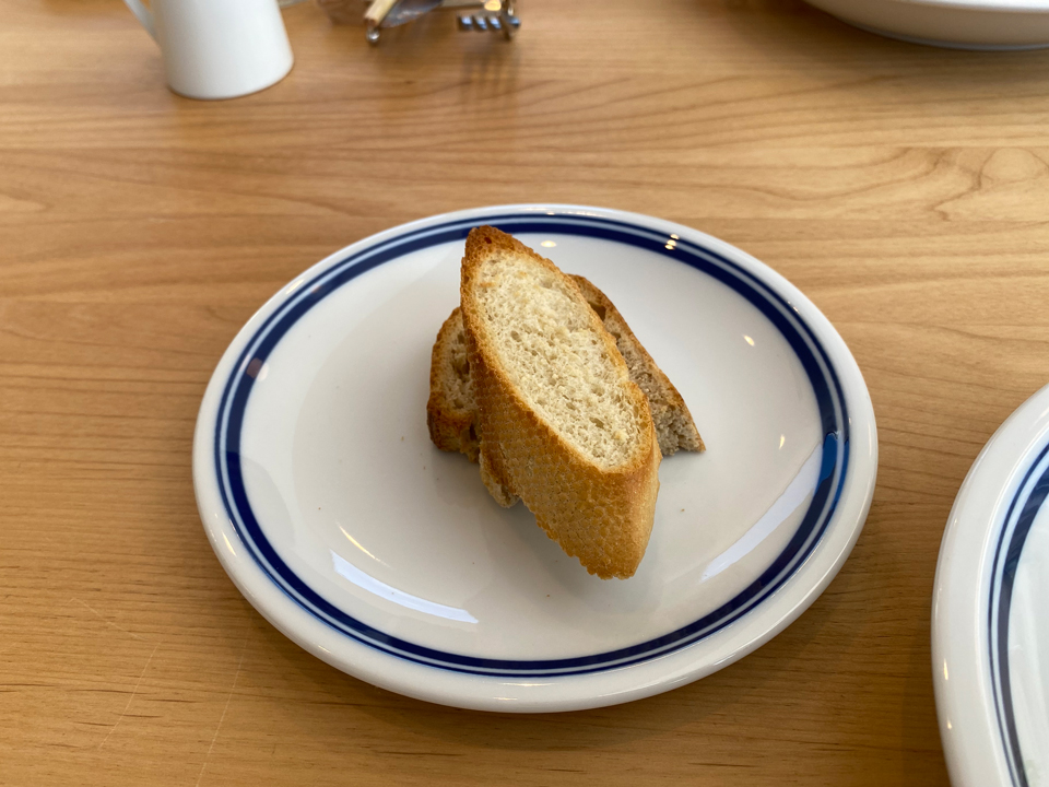 マキノのフレンチレストランモングーテさんのパン